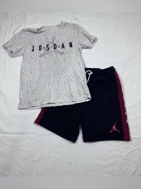 Jordan Boys Jumpman Speckle Air T-shirt and Shorts 2-piece set Size M 10-12 yrs